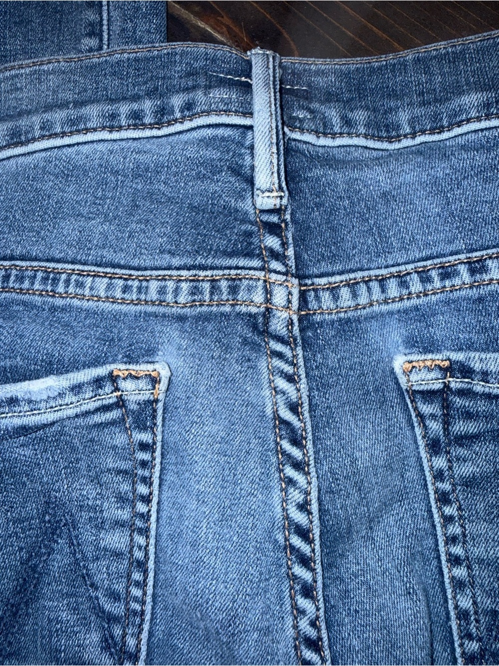Mother Denim The Insider Crop Fray Jeans in Walking On Coals Size 26 - Picture 6 of 13